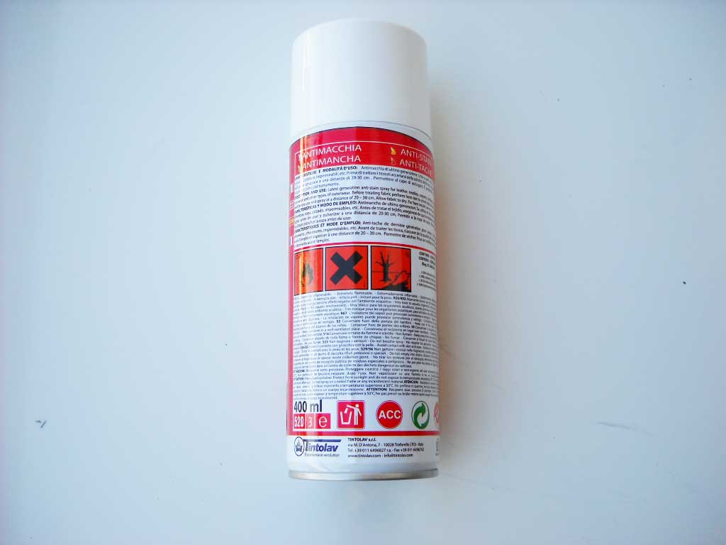 Spray smacchiatore bomboletta macchie sporco abiti vestiti antimacchia