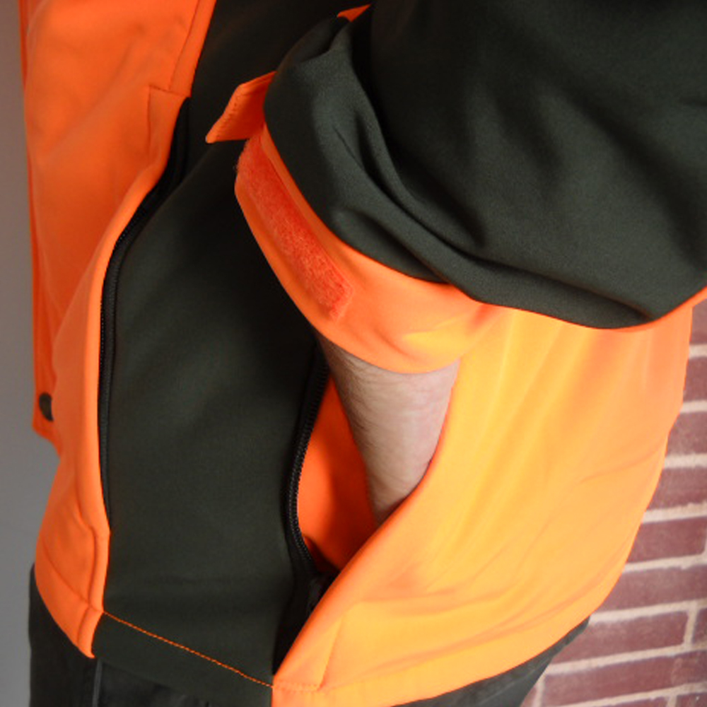 Giubbino giacca softshell alta visibilita\' lavoro cinghiale antivento caccia