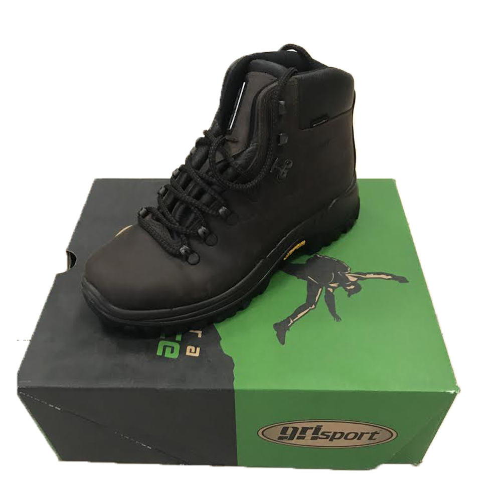 Anfibi scarpe scarponcini montagna trekking vibram impermeabili escursioni sport