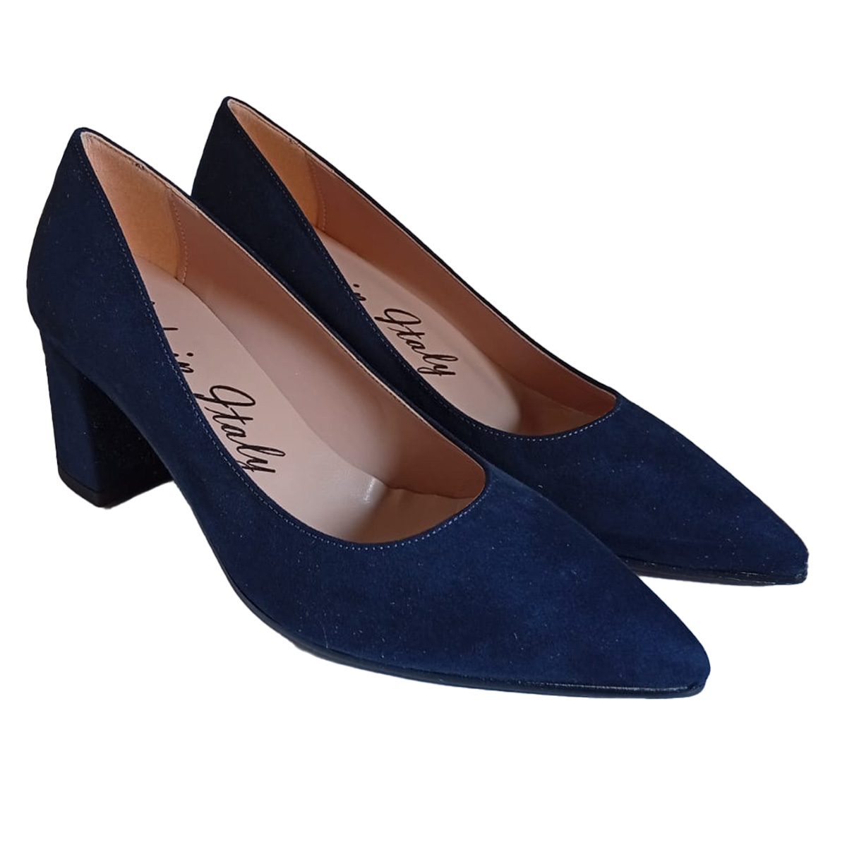 Women\'s LUNA dress shoe made in Italy with a medium heel in faux leather with a leather lining, available in various colors.