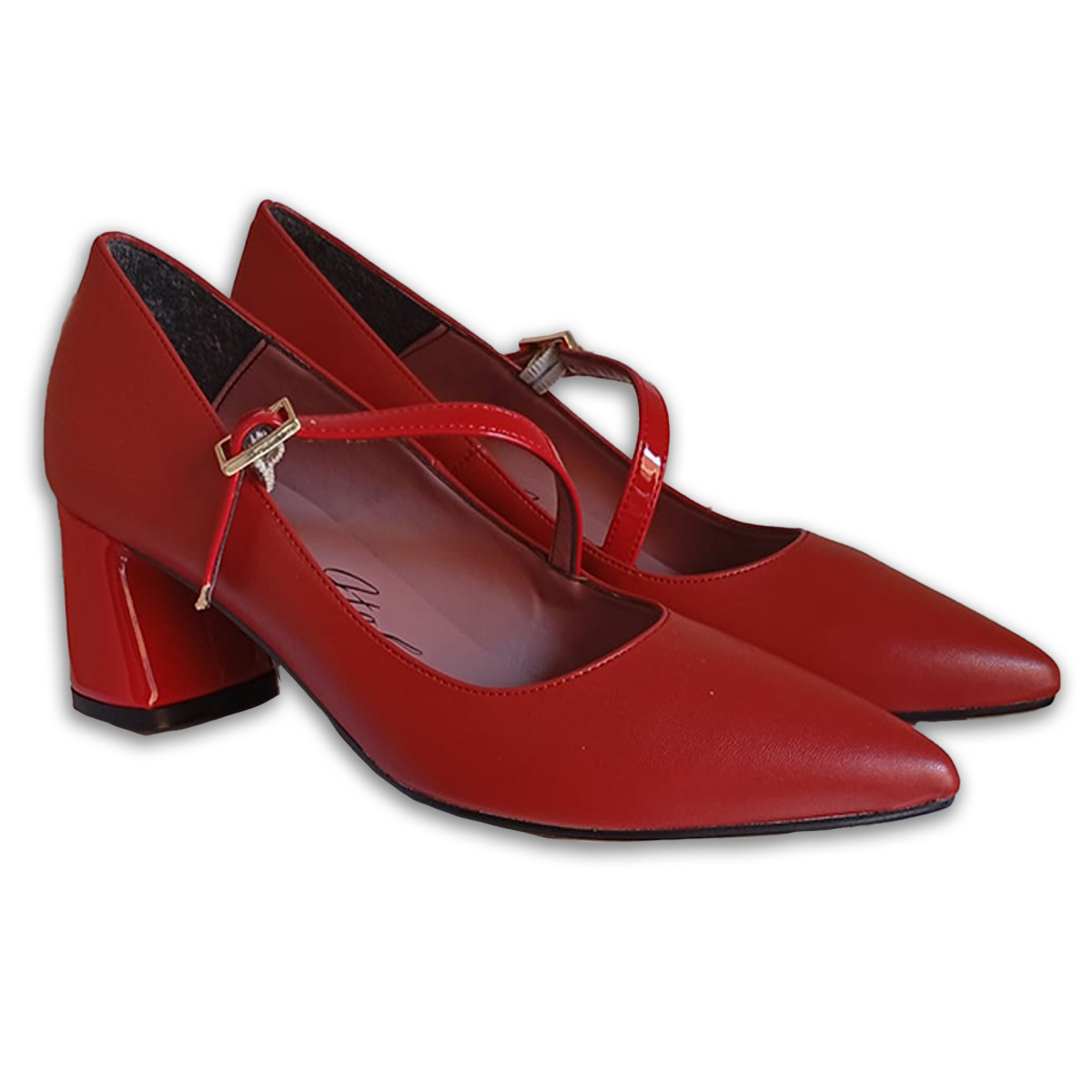 Women\'s LUNA dress shoe made in Italy with a medium heel in faux leather with a leather lining, available in various colors.