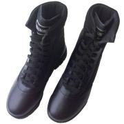 Des bottes, des amphibies chaussures magnum classic antidÃ©rapante, semelle anti-statique