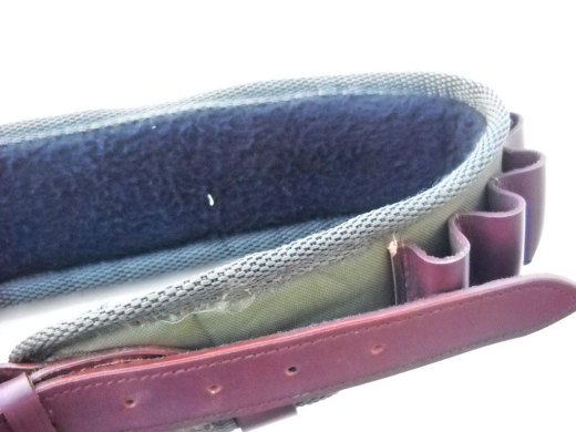 Cartucciera caccia proiettili pelle cordura 30 trenta celle fibbia sport