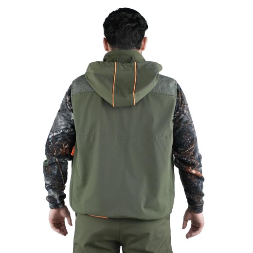 Gilet smanicato arancio verde elasticizzato antispino e antistrappo con la presenza di carniere caccia