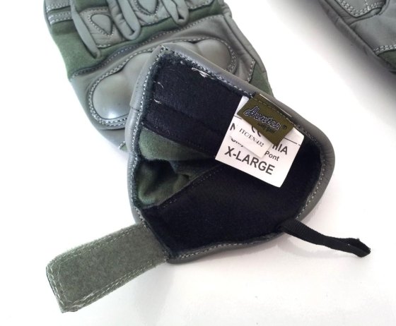 Guanto grigio verde antistrappo e nomex
