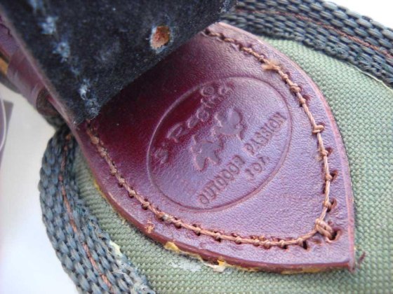 Cartucciera caccia proiettili pelle cordura 30 trenta celle fibbia sport
