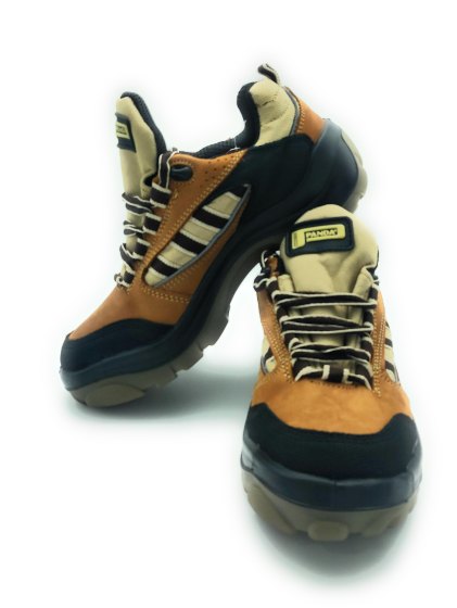 Scarpa antinfortunistica panda bassa S1 made in italy suola in PU/TPU antiscivolo antistatica ed anti-torsione Tomaia in nabuk con inserti rifrangenti max sicurezza