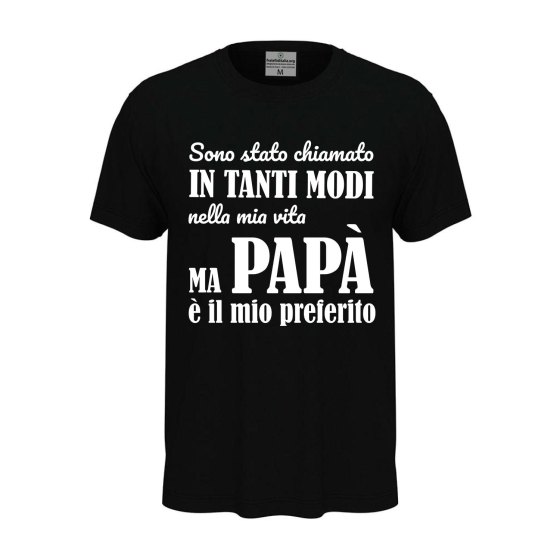 T-shirt classica stampa "Papa' è il migliore", idea regalo disponibile compleanno padre figlio