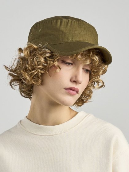 Cappello ARMY-S stile army in cotone organico e riciclato