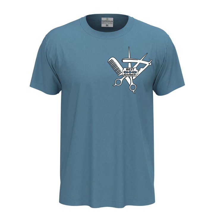 T-shirt classica unisex a manica corta con stampa DTF di qualità "BEST BARBER" , idea regalo per parrucchieri e barbieri.