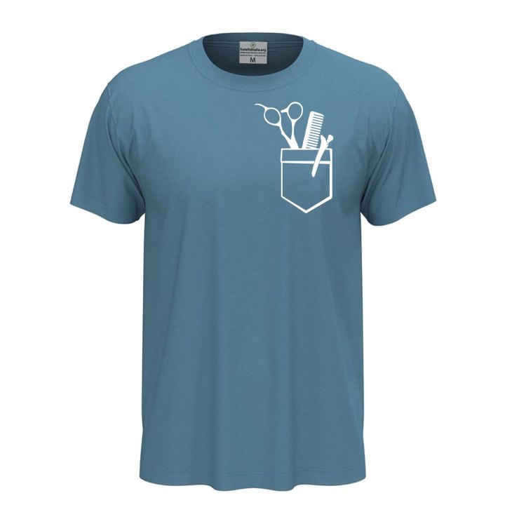 T-shirt classica unisex a manica corta con stampa DTF di qualita' con stampa DTF idea regalo per barbieri e parrucchieri  Personalizzabili con nome o logo